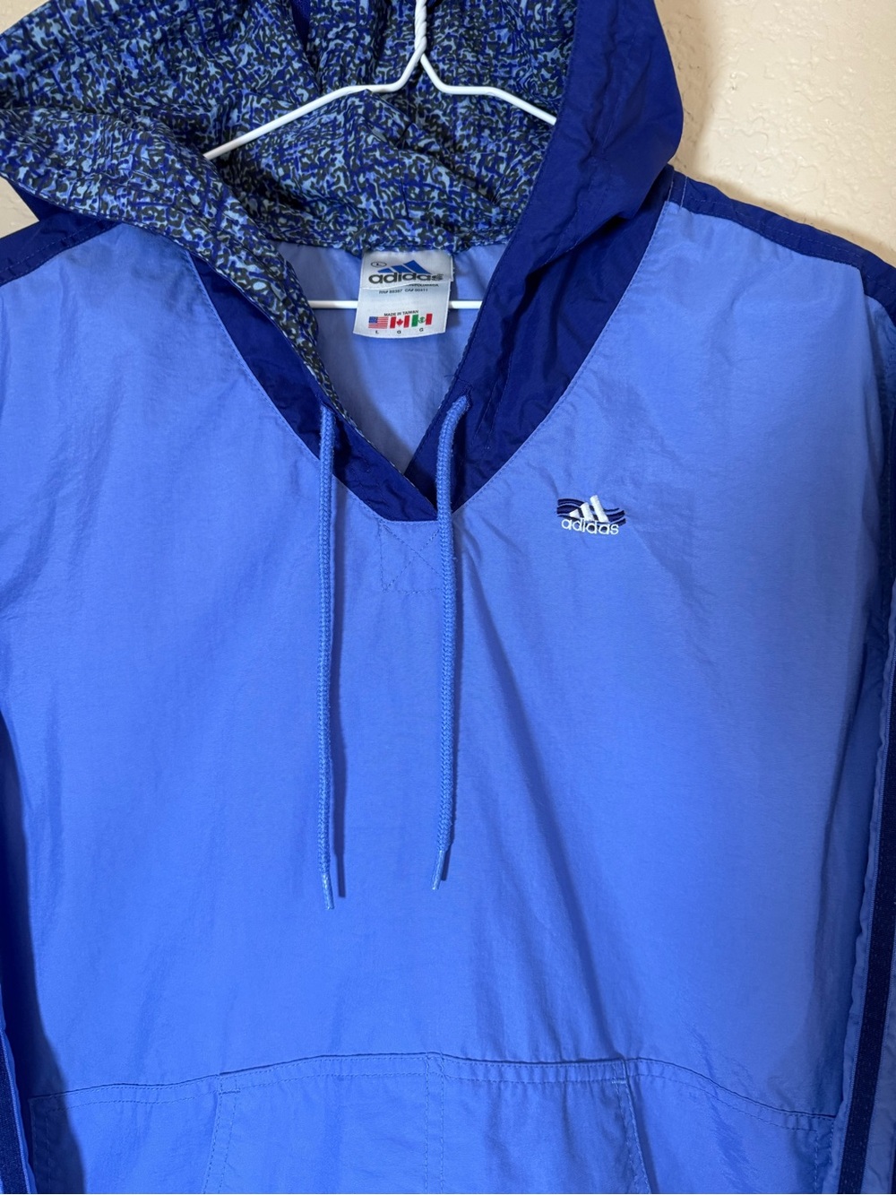 Vintage Adidas Windbreaker three stripes blue Zip Hood Size Women’s Large - Picture 3 of 10